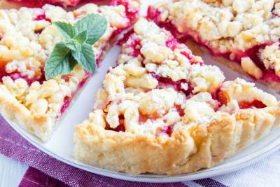  Najukusniji kolač sa malinama, topi se u ustima! 