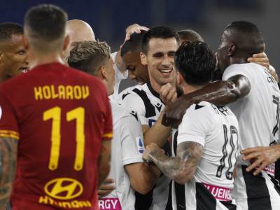  Serija A 29. kolo Roma - Udineze 0-2 
