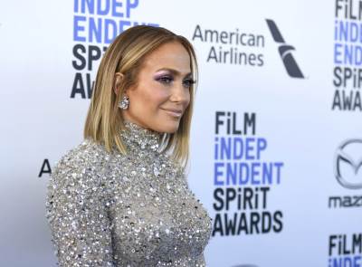  Dženifer Lopez u 51. godini postaje majka? (FOTO) 