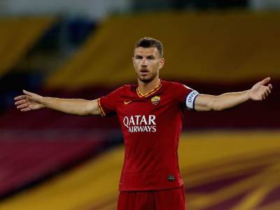  Edin Džeko prelazi iz Rome u Juventus 