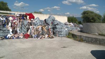  Srbi neće učestvovati u radu institucija LK dok ne bude odvezen otpad 