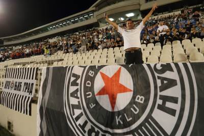  Partizan-grb-simboli-amblem-Zeljko-Pantic-navijaci 
