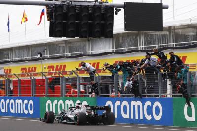  Formula-1-VN-Madjarske-Hungaro-ring-Luis-Hamilton-najbrzi-vozac-formule 