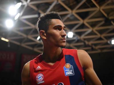  Maodo-Lo-otisao-iz-Bajerna-u-Albu-plejmejker 