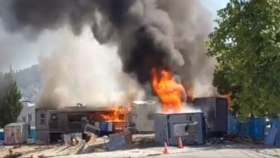  Sijetl poput ratne zone: Sukobi policije i demonstranata, zapaljene zgrade 