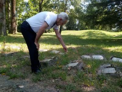  Sanski Most: Obilježeno 79 godina od stradanja 5.500 Srba na Šušnjaru 