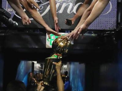  NBA kolumna Miloš Jovanović - Ovo nije diznilend već čista košarka 