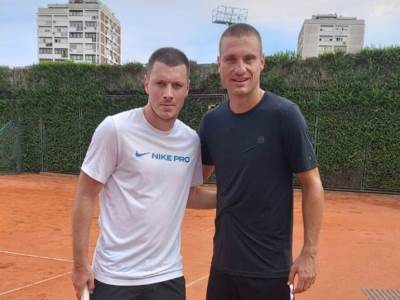  Nemanja Vidić i Nikola Ninković igrali tenis 