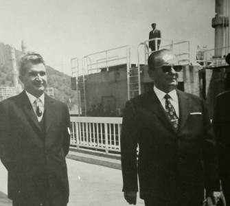  Tragom fotke iz banjalučkog kafića: Simbolični susret na sredini brane 