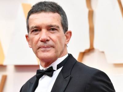  I sa 60 godina je odličan frajer! Srećan rođendan Antonio... 