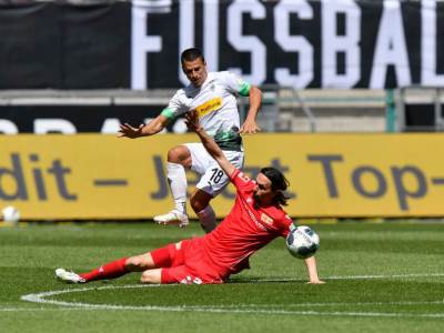  Sad kreće licitacija: Bivši srpski reprezentatitivac može da bira sljedeći klub 