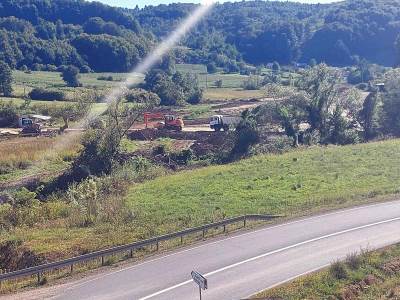  Izgradnja auto-puta "9. januar": U toku izmještanje dijela magistralog puta kod Prnjavora (FOTO) 