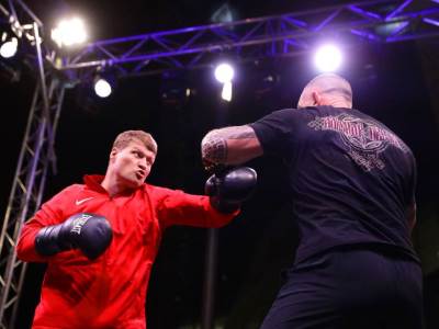  Aleksander-Povjetkin-Dilijan-Vajt-teska-kategorija-nokaut 