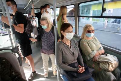  U Beogradu kontrole u gradskom prevozu: Ko nema masku platiće kaznu 43 evra 