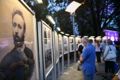  "Kočićev zbor" počeo izložbom fotografija o piscu i njegovoj porodici 