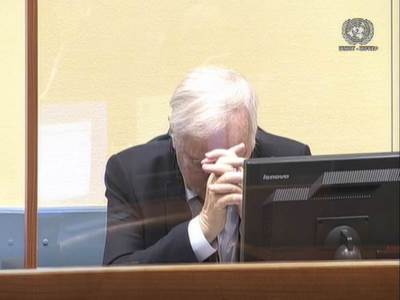  Ratko Mladić nesposoban za proces 