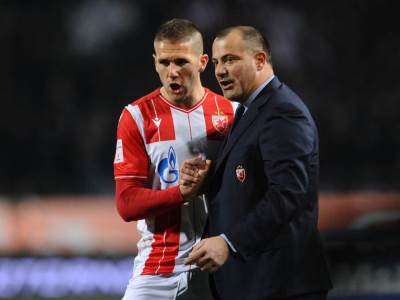 Precrtani-fudbaleri-u-FK-Crvena-zvezda-Vukanovic-Jovancic-Pavkov-Simic-Garsija-Babic 