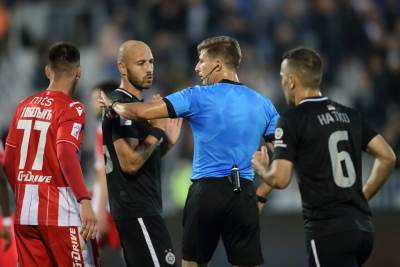  Derbije Superlige će suditi stranci? Ovo je odgovor FSS na pritužbe Zvezde i Partizana! 