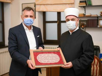  Radojičić sa Kavazovićem: Islamska zajednica i Grad Banja Luka nemaju spornih pitanja 