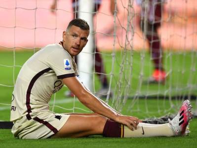  Arkadijuš Milik, Edin Džeko lančani transfer problemi 