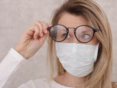  Naočare i dioptrija koju imate utiču na šanse da dobijete koronu?! 