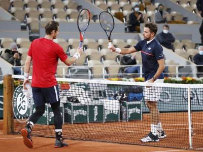  Rolan Garos Sten Vavrinka - Endi Marej 6:1, 6:3, 6:2. 