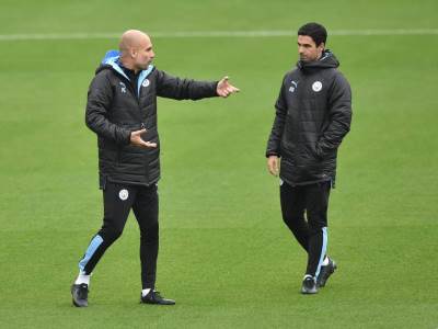  Liga Kup Arsenal -Mančester siti 