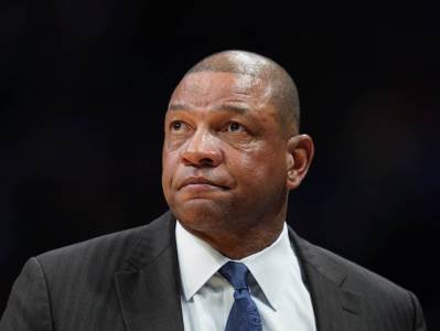  Dok Rivers preuzeo Filadelfija Sikserse 