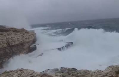  U Dalmaciji najjači udari juga posljednjih godina (VIDEO) 