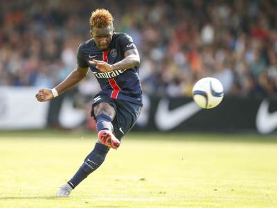  Novi igrač Partizana došao sa bivšim kapitenom Zvezde: Baebek sletio u Beograd u pratnji Milana Biševca 