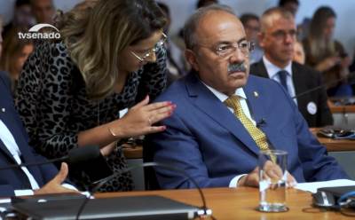  Političar u zadnjici krio novac za zdravstvo! "Slike racije nećemo pokazivati, sramotno je" 