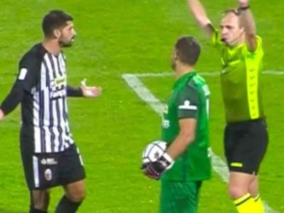  Blam sudija pozvao VAR koji ne postoji 