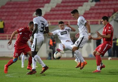  Partizan razočarao u Nišu i ostao na "minus 9": Radnički golčinom šokirao goste za novi kiks crno-belih! 