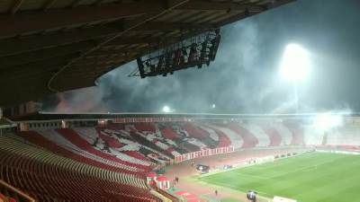  zvezda-slovan-5-1-vatromet-navijaci-delije-video 