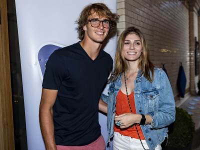  aleksandar-zverev-bivsa-devojka-trudna-olga-saripova-optuzuje-da-je-tukao 