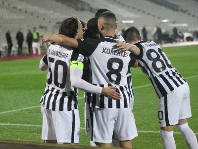 Partizan u dva poteza pripitomio "zmajeve": Asano i Marković rešili gradski derbi za 7. pobedu u nizu 
