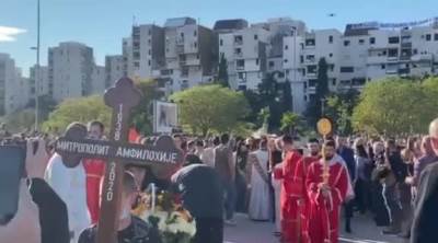  Na Amfilohijevoj sahrani govoriće Bećković, Krivokapić, Irinej, Joanikije... 