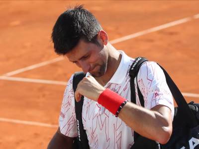  novak-djokovic-britanski-mediji-gardijan-prozivke-rekord-nadal-federer-atp-bec-poraz-debakl 