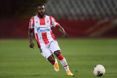  gelor-kanga-krstenica-oglasio-se 