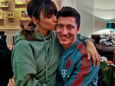  Ana je od Levandovskog napravila zver: Prozivaće ga da je "papučar" 