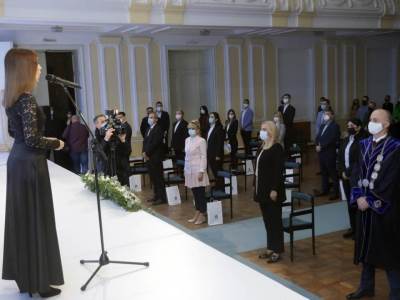  Univerzitet u Banjaluci obilježava 45 godina postojanja:  Svečana akademija počela u Banskom dvoru 