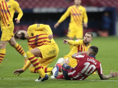  Barselona Povrede Đerar Pike i Serđi Roberto 