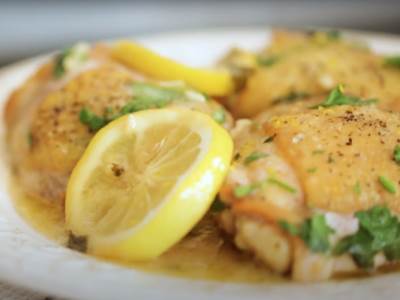  Omiljeni recept za piletinu: Sočno bielo meso, hrskava kožica i sos kao iz francuskog restorana! Sprema se za 20 minuta! 