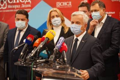  Čubrilović i Dodik pozvali građane da izađu na izbore u Srebrenici 