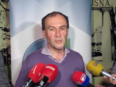  Šolaja: Inckova namjera proglasiti Srpsku i Srbiju odgovornima za sve 