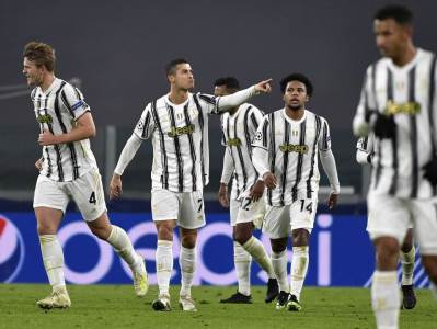  Morata spasio Juventus u poslednjim sekundama: Matić smirio haos u igri Junajteda, penal doneo nadu PSŽ-u! 