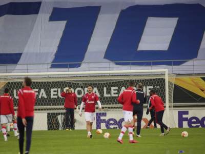  Gent Crvena zvezda Maradona transparent  