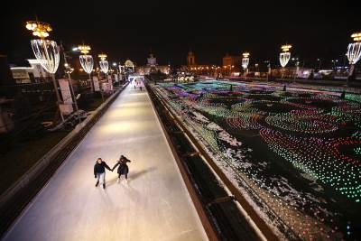  Najveće klizalište na otvorenom u Moskvi 