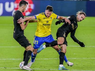  KADIZ - BARSELONA 2:1 