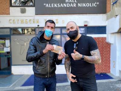  Pero, hoćemo trojke? Kešelj "olakšao" Antića u prijateljskom okršaju bivših Zvezdinih asova 